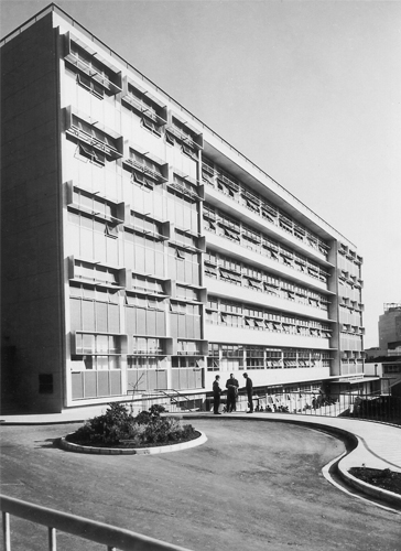 1965 &mdash; The new six-storey A Block