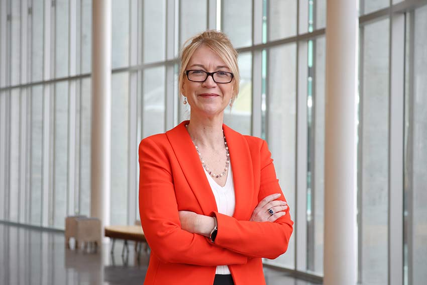 Associate Professor Stephanie Rossouw